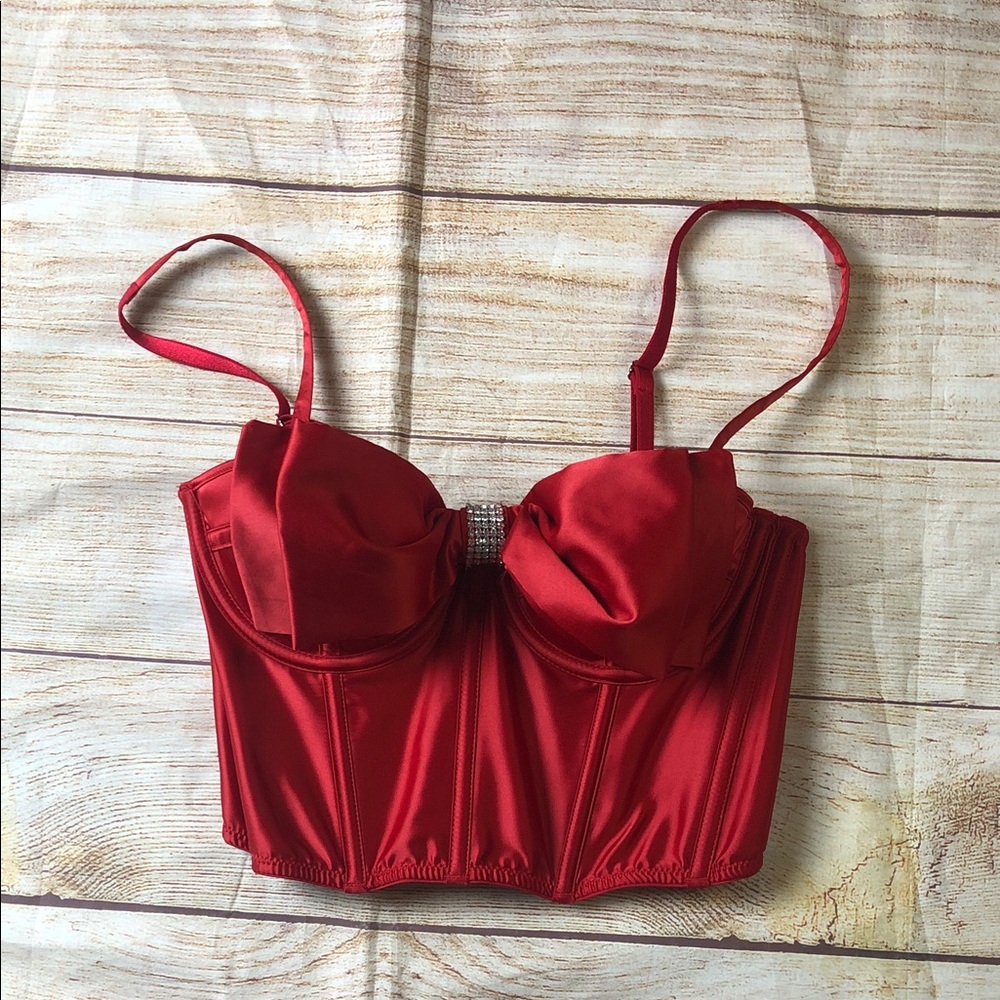 Elegant Red Satin‎ Corset